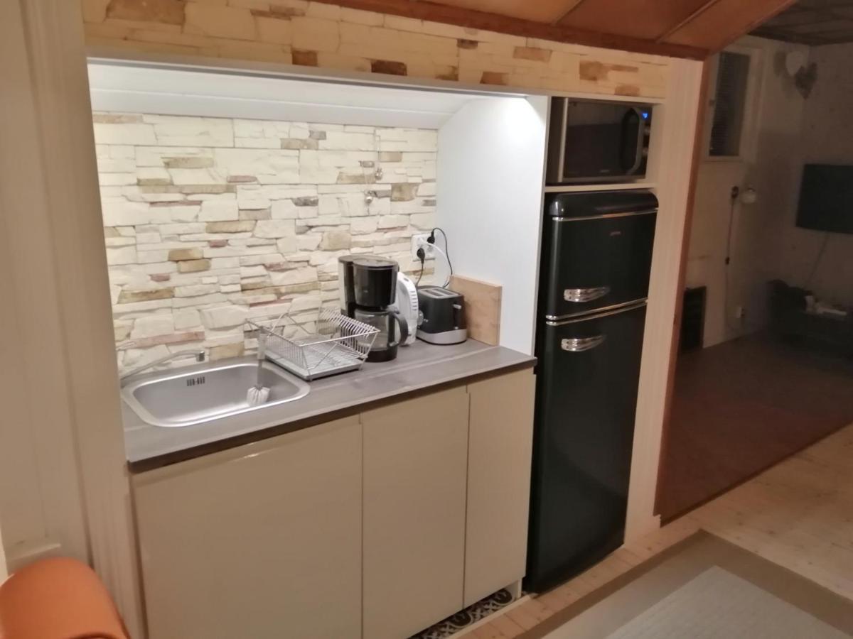 נאנטלי Villa Sukka מראה חיצוני תמונה